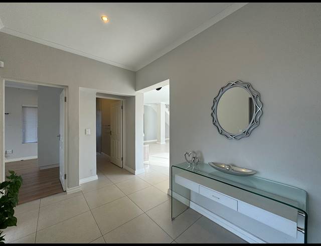 4 BEDROOM HOUSE FOR SALE IN PARKLANDS NORTH